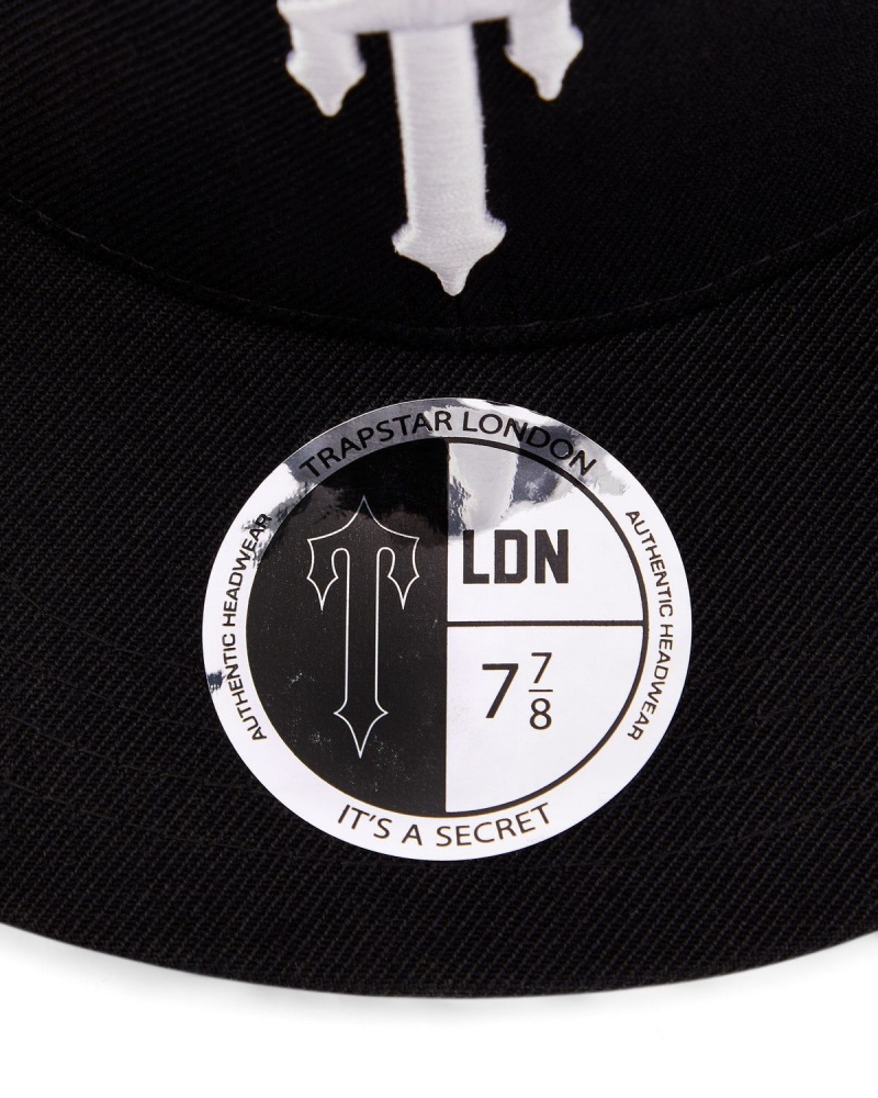 Trapstar Irongate T Fitted Black / White | ZNAVGY-205